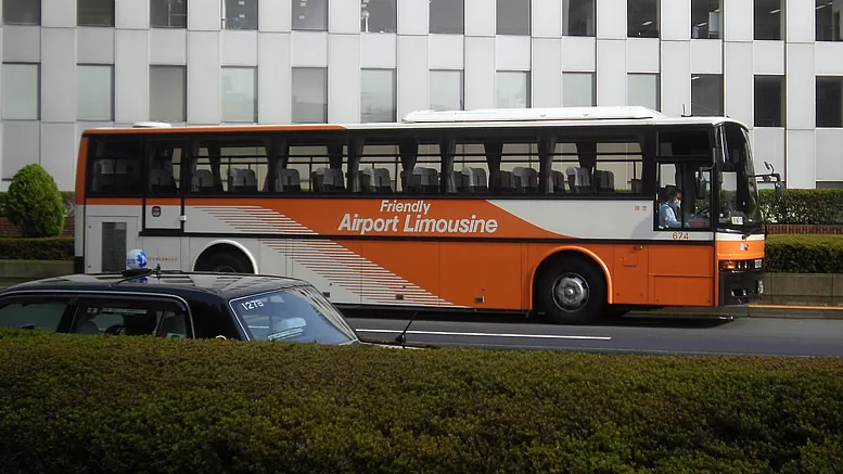 Airport Limousine Bus